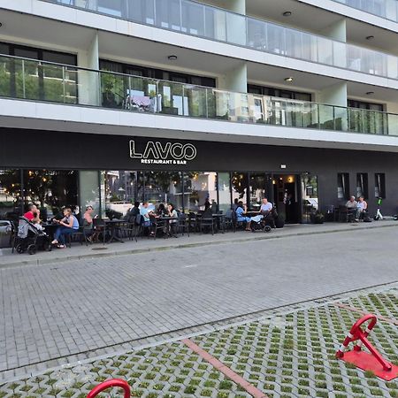 Nowy Apartament: Beachside Comfort with Modern Amenities Kolobrzeg Exterior photo