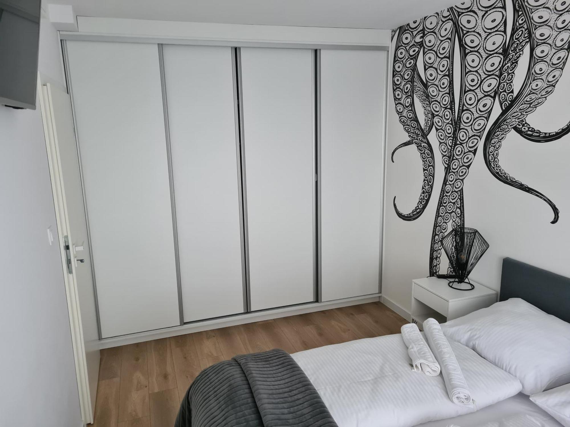 Nowy Apartament: Beachside Comfort with Modern Amenities Kolobrzeg Exterior photo